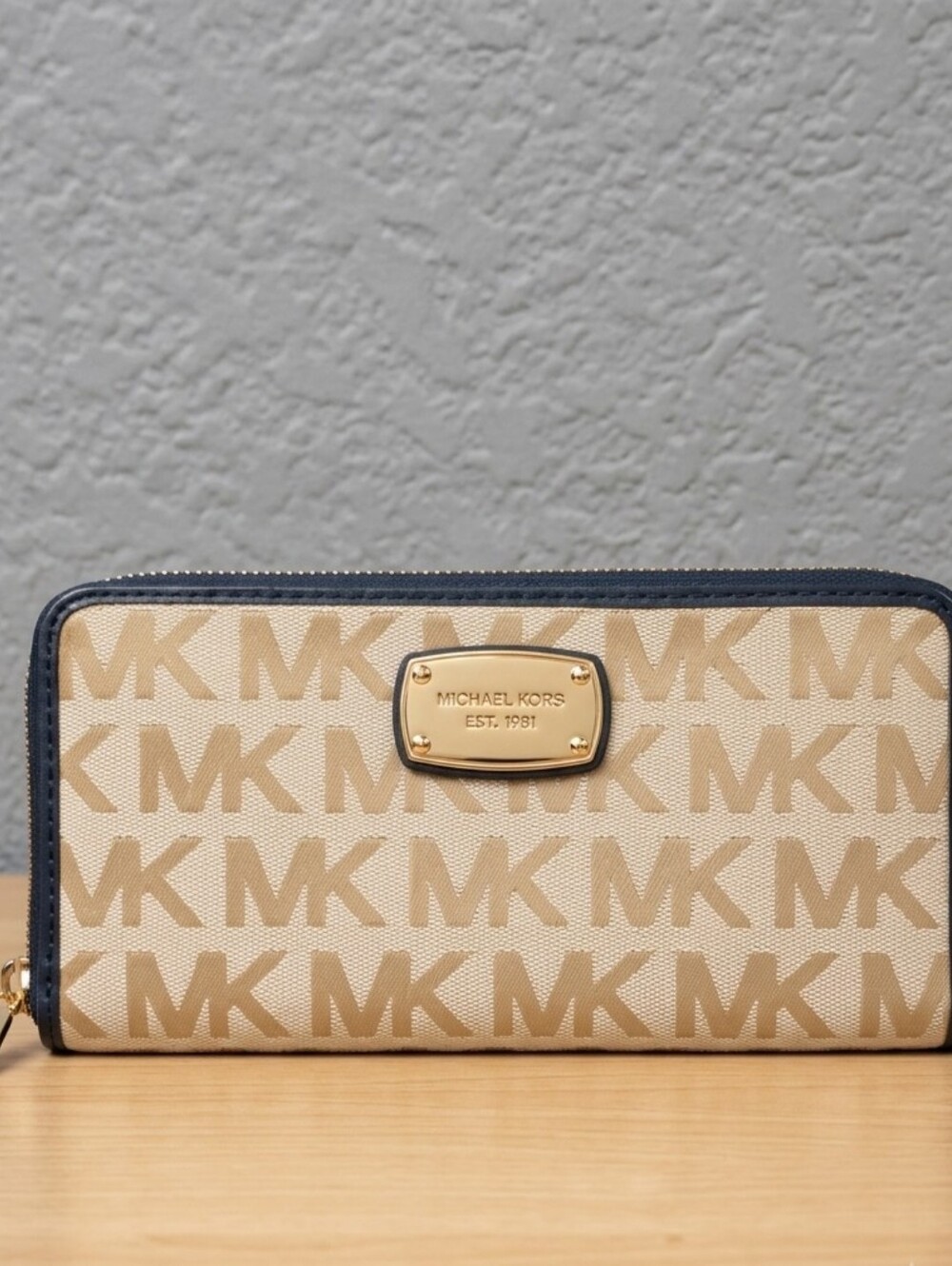 Michael Kors Beige MK Logo Zip Wallet with Navy Trim